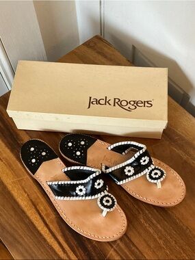 Jack Rogers Black and White “Navajo” Thong Sandals